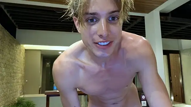 Snapshot of Cryptikov chatting on 02-06-26, 01:25 Cryptikov online show from 02-06-26, 01:25