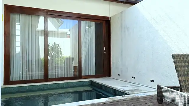 Snapshot of Cryptikov chatting on 02-07-26, 01:53 Cryptikov online show from 02-07-26, 01:53