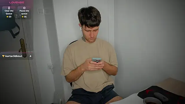 HonestAndrew online show from 04-12-26, 05:01