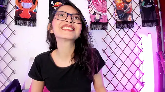 Snapshot of Alice_jacobs1 chatting on 09-23-25, 02:58 Alice jacobs1 online show from 09-23-25, 02:58
