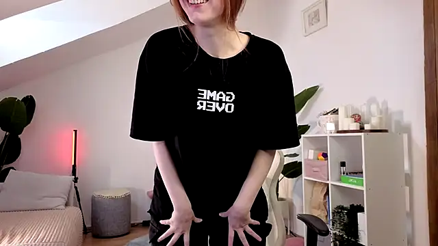 doll lesli online show from 09-10-25, 06:13