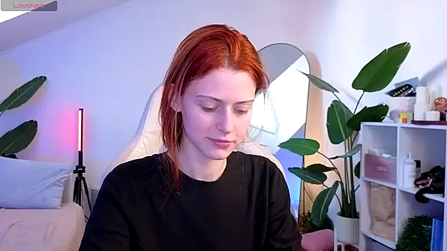 doll lesli online show from 11-09-25, 08:34