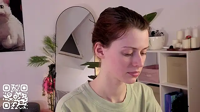 doll lesli online show from 04-18-26, 07:07