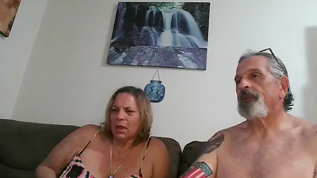 Snapshot of Victoria121565 chatting on 04-16-26, 06:47 Victoria121565 online show from 04-16-26, 06:47