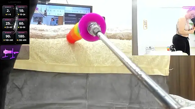 Paulina Davis  online show from 01-13-26, 09:09