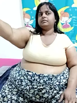 Snapshot of SusanaEshwar chatting on 05-13-26, 07:00 SusanaEshwar online show from 05-13-26, 07:00
