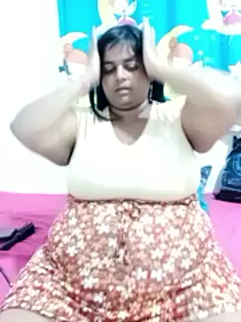 Snapshot of SusanaEshwar chatting on 05-26-26, 10:06 SusanaEshwar online show from 05-26-26, 10:06