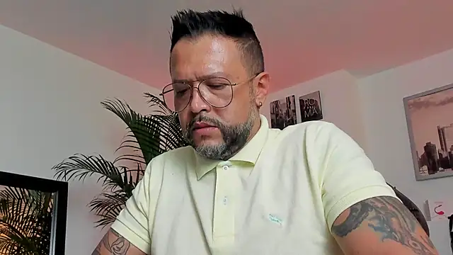 MrFrank tattoo online show from 12-09-24, 09:37