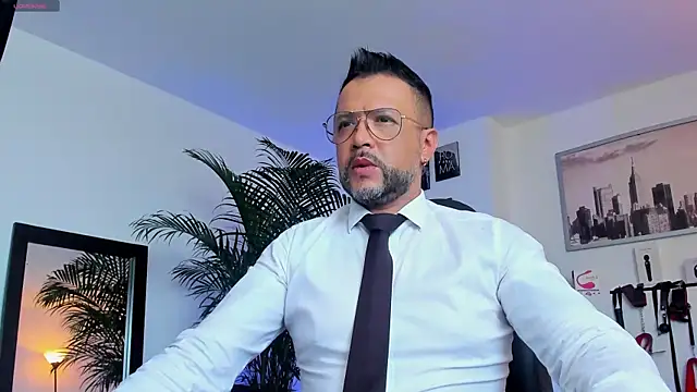 MrFrank tattoo online show from 01-11-25, 01:53