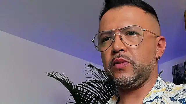 MrFrank tattoo online show from 01-15-25, 06:40