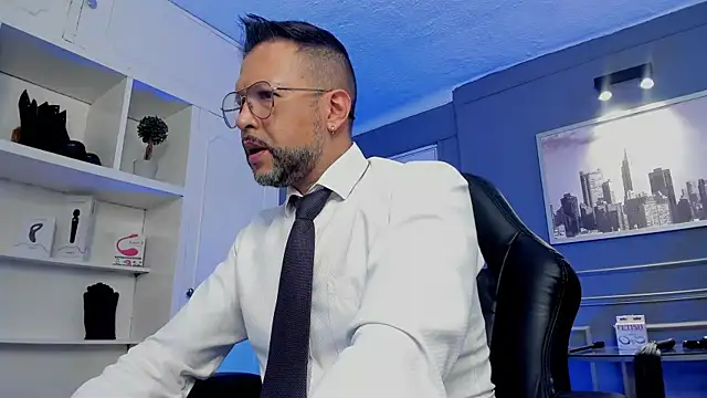 MrFrank tattoo online show from 03-20-25, 02:21