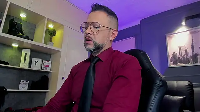 Snapshot of MrFrank_tattoo chatting on 01-10-26, 12:51 MrFrank tattoo online show from 01-10-26, 12:51