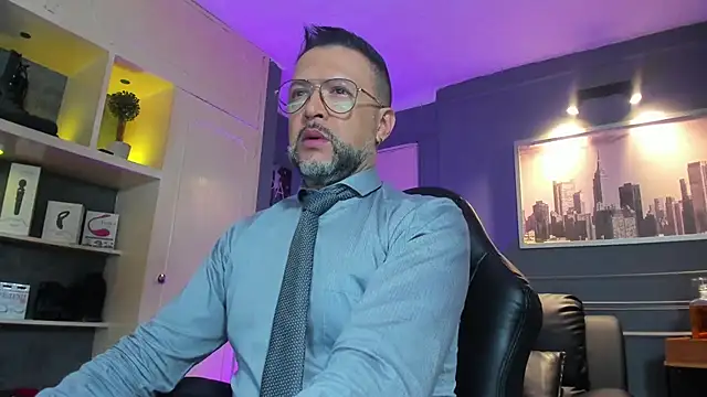 Snapshot of MrFrank_tattoo chatting on 02-20-26, 11:22 MrFrank tattoo online show from 02-20-26, 11:22