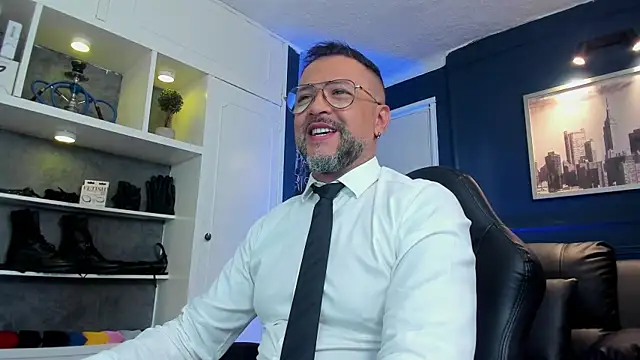 MrFrank tattoo online show from 06-11-26, 02:26