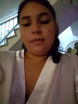Snapshot of LizzRouse chatting on 12-31-24, 05:55 LizzRouse online show from 12-31-24, 05:55
