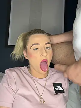 Strongqueen online show from 01-30-25, 04:13