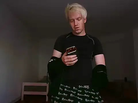 D anielll online show from 06-09-26, 05:08