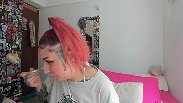 Snapshot of Jessie_williams chatting on 01-15-25, 05:15 Jessie williams online show from 01-15-25, 05:15