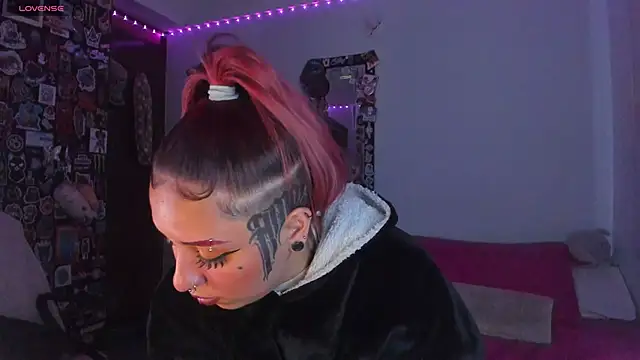 Snapshot of Jessie_williams chatting on 01-15-25, 08:16 Jessie williams online show from 01-15-25, 08:16