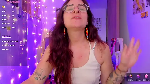 linda giggle online show from 11-27-25, 10:12