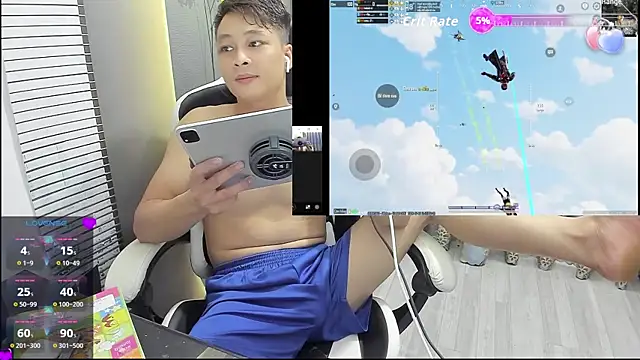 Snapshot of Naughty--asian chatting on 07-23-26, 01:42 Naughty--asian online show from 07-23-26, 01:42