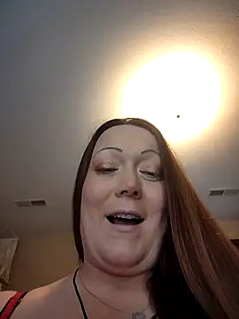 Snapshot of BBWQUEENBEEE chatting on 02-20-26, 07:25 BBWQUEENBEEE online show from 02-20-26, 07:25