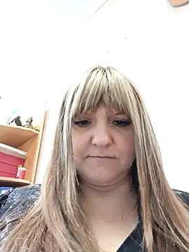 Office Albertina online show from 02-18-25, 01:21