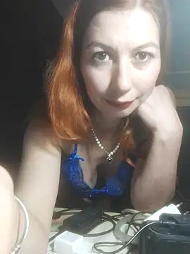 Snapshot of Olesja chatting on 05-09-26, 08:25 Olesja online show from 05-09-26, 08:25