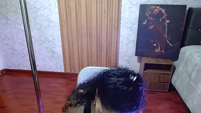 Anitta muscle online show from 04-28-26, 08:47