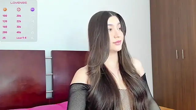 alice-love1 online show from 05-13-26, 07:11