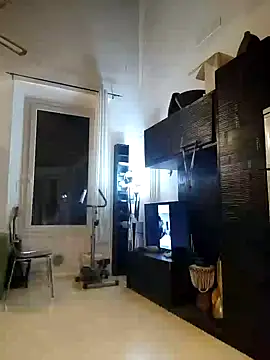 Snapshot of woww791 chatting on 12-28-24, 08:25 woww791 online show from 12-28-24, 08:25