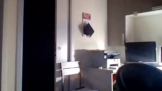 Snapshot of woww791 chatting on 09-15-25, 05:46 woww791 online show from 09-15-25, 05:46