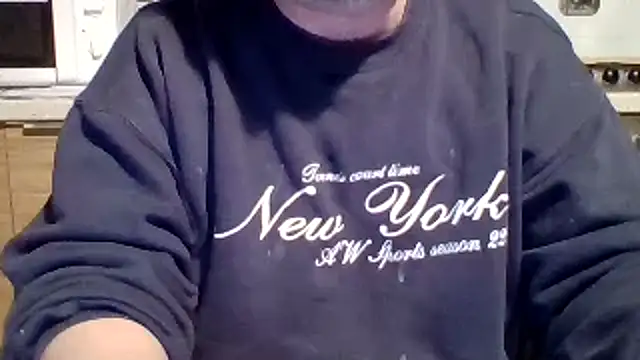 Snapshot of woww791 chatting on 10-30-25, 02:51 woww791 online show from 10-30-25, 02:51