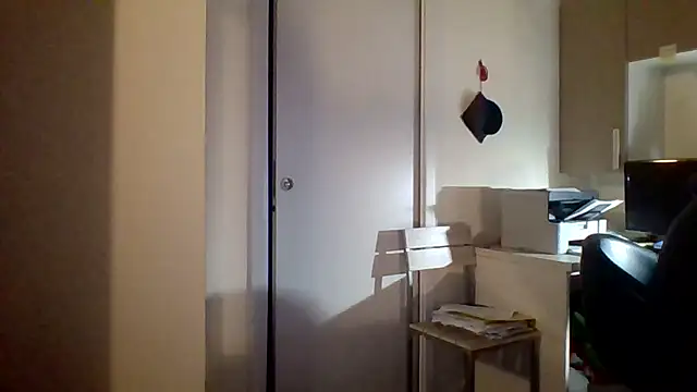 Snapshot of woww791 chatting on 11-11-25, 08:20 woww791 online show from 11-11-25, 08:20