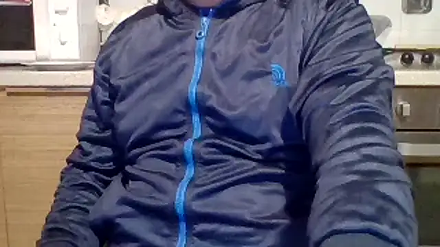 Snapshot of woww791 chatting on 11-21-25, 02:38 woww791 online show from 11-21-25, 02:38