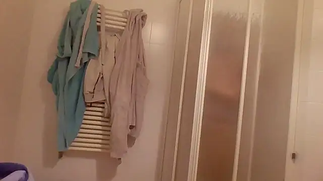 Snapshot of woww791 chatting on 11-29-25, 05:38 woww791 online show from 11-29-25, 05:38