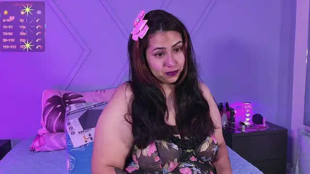 emmajohnss online show from 12-05-25, 04:32