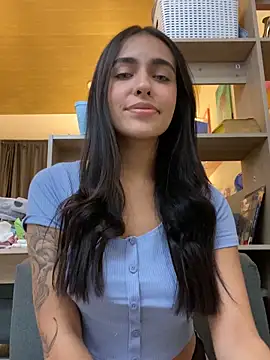 DaphneUwu online show from 10-23-25, 03:06