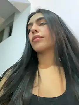 DaphneUwu online show from 03-25-26, 01:55