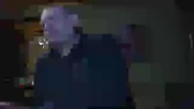 Snapshot of jeanlulu chatting on 11-02-25, 05:04 jeanlulu online show from 11-02-25, 05:04