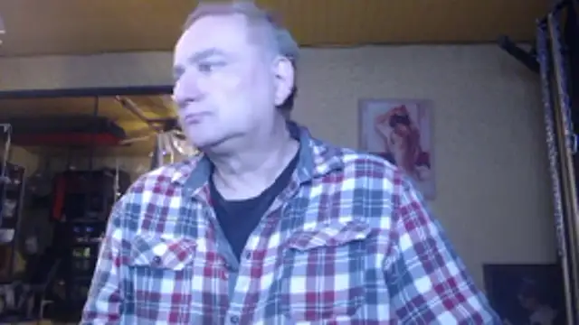 Snapshot of jeanlulu chatting on 12-14-25, 08:57 jeanlulu online show from 12-14-25, 08:57