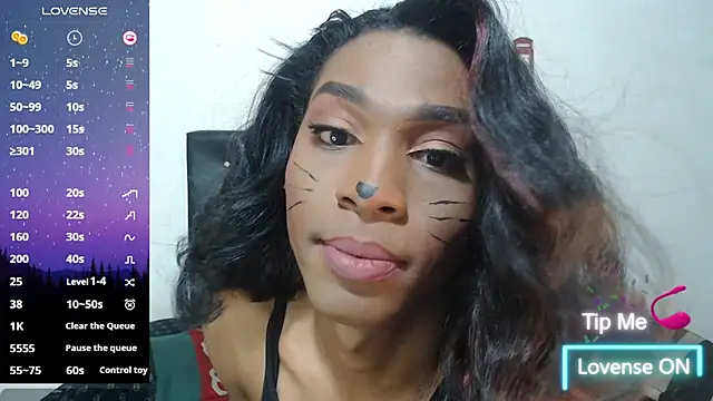 Snapshot of NAHOMMY_SEXY chatting on 12-22-24, 07:54 NAHOMMY SEXY online show from 12-22-24, 07:54