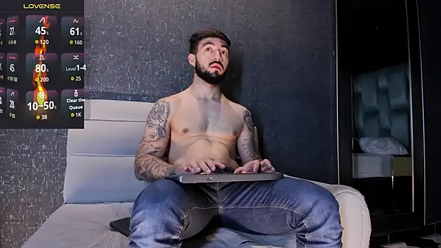 MarkWalker   online show from 11-20-25, 10:04