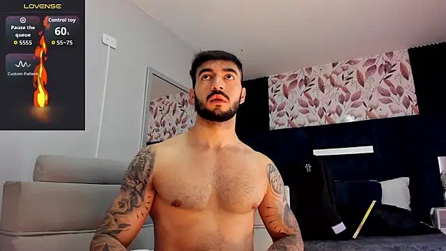 MarkWalker   online show from 04-13-26, 09:48