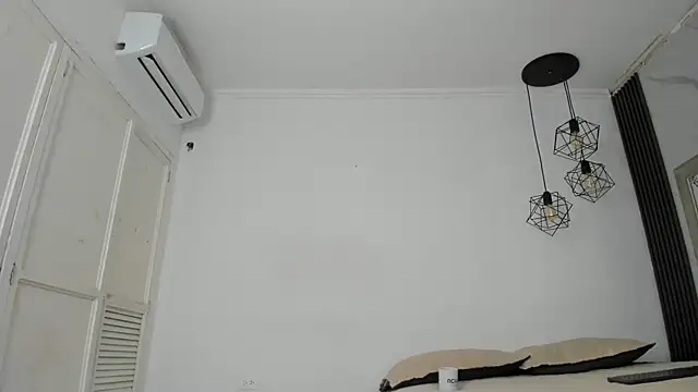 kristyl paez online show from 05-06-26, 07:41