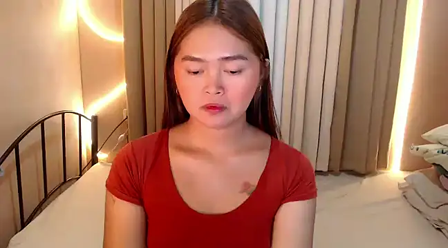 Itsme claire online show from 12-21-24, 08:28