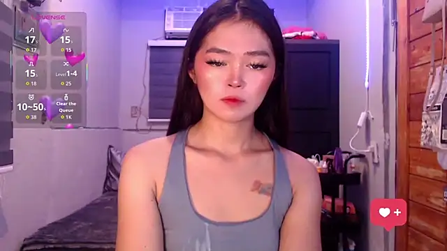 Itsme claire online show from 10-13-25, 01:49