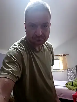 82liska online show from 10-31-25, 01:34