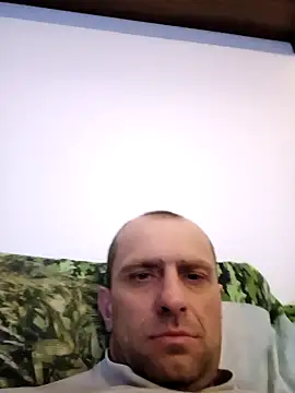 Roman0798 online show from 12-16-24, 06:32