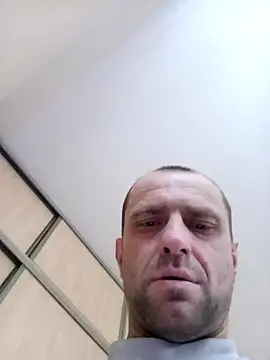 Roman0798 online show from 12-18-24, 08:53